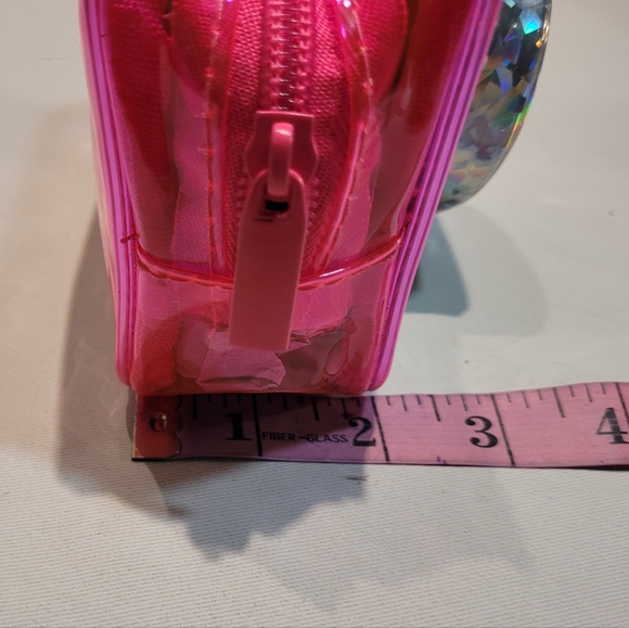 Fun camera travel pouch bag - Picture 5 of 9